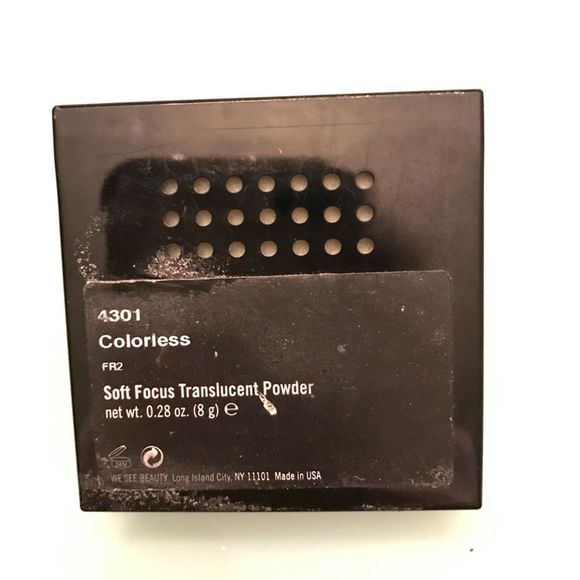 MAKE Colourless Translucent Soft Powder - Picture 2 of 6